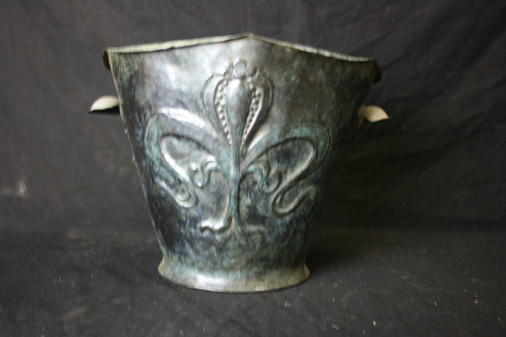 c19th copper wine cooler in the arts and crafts style