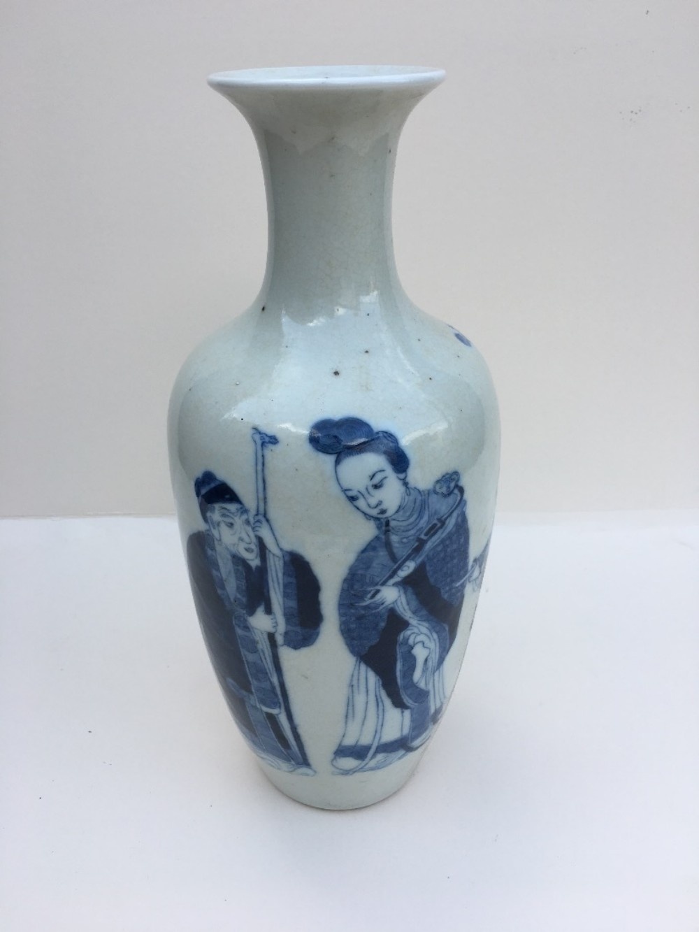 c19th chinese blue and white vase