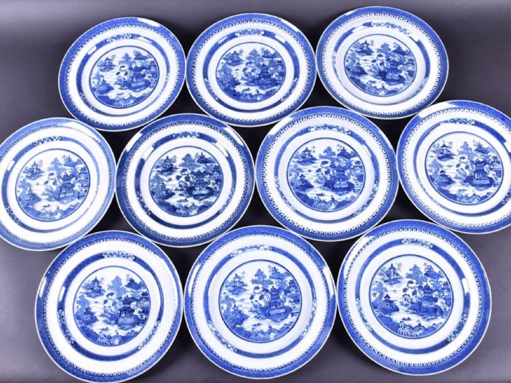 set of ten c18th blue and white chinese plates