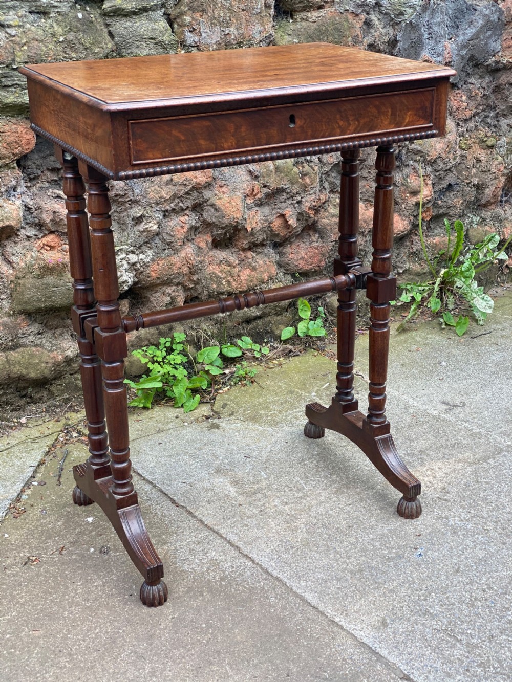 early c19th side table in the manner of gillow