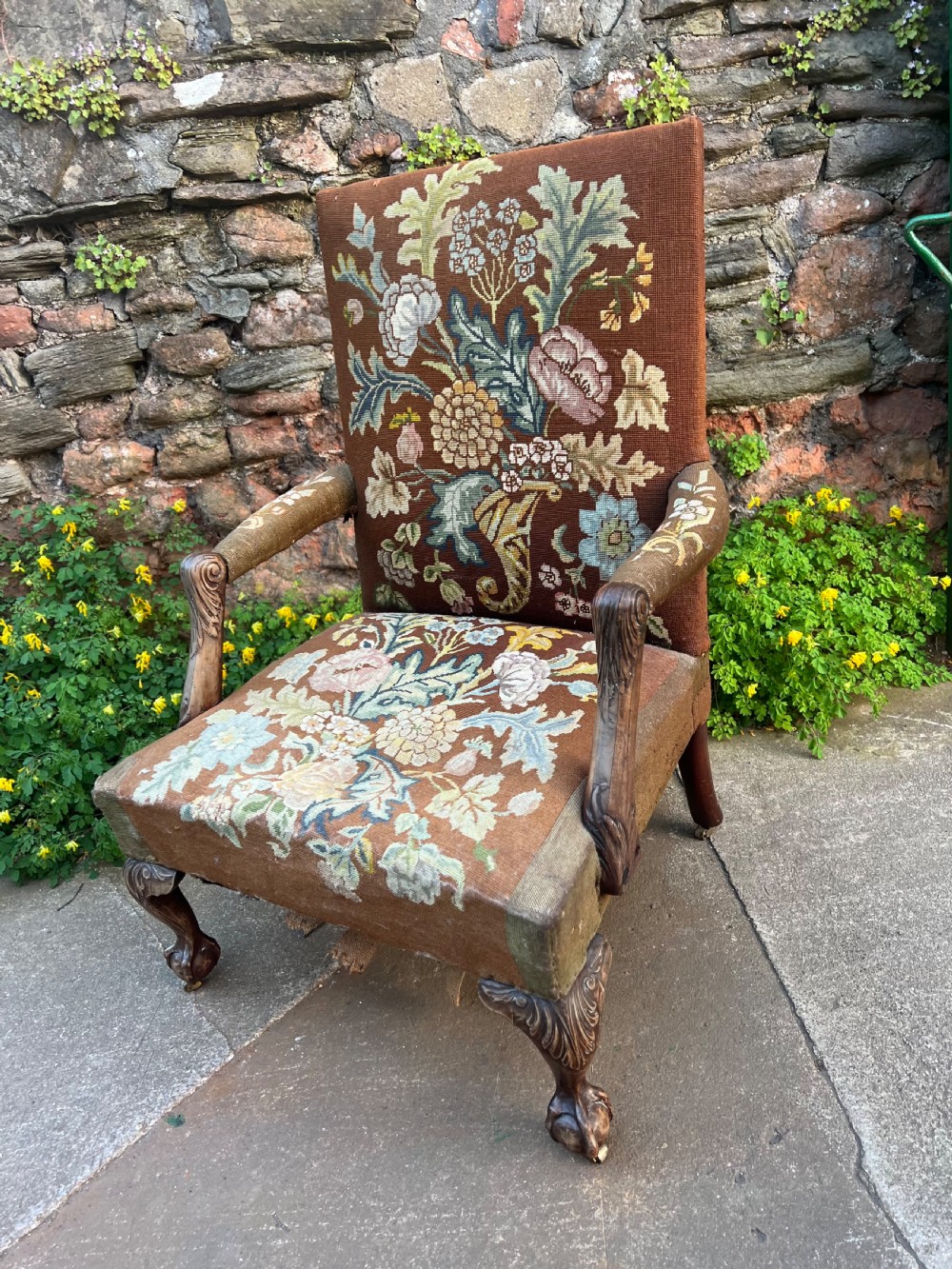 c18th carved mahogany gainsborough armchair